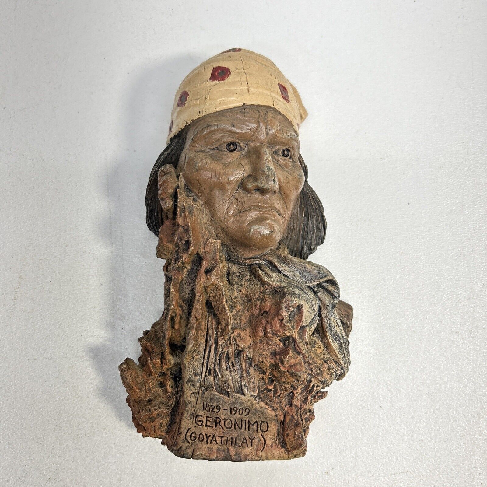 Geronimo 1829-1909 Goyathlay, Avery Creations, Resin Sculpture