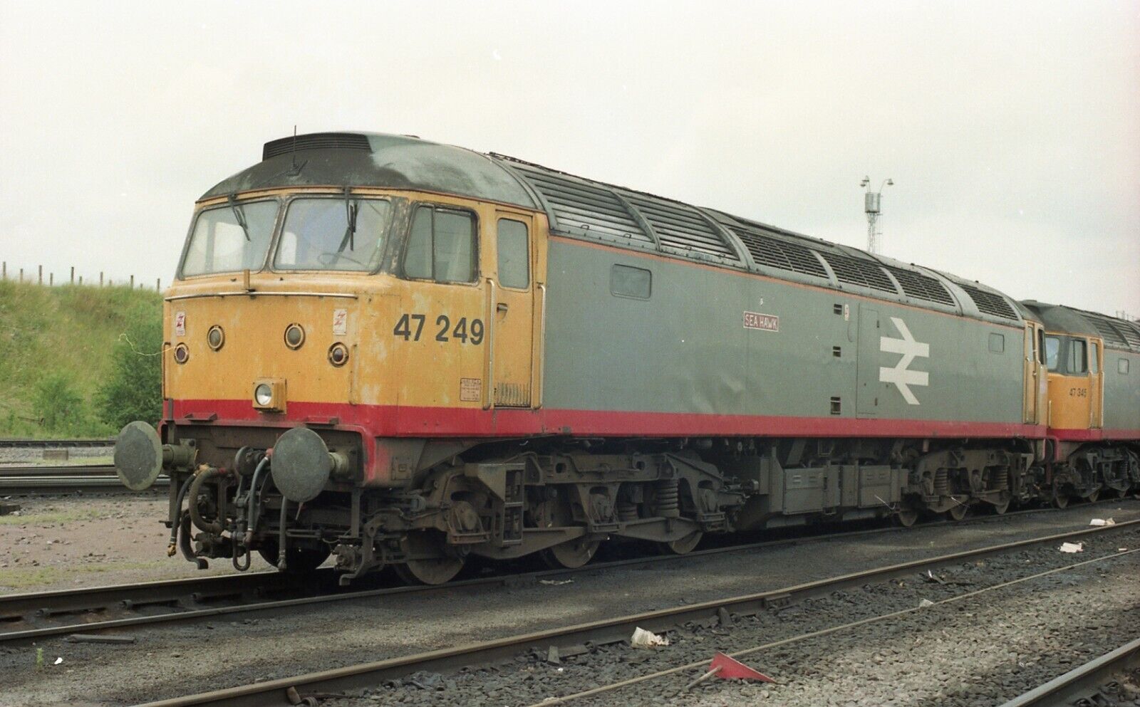 35mm railway colour negative 47249 RFG (red stripe) Tinsley 12-04-1992   (08)