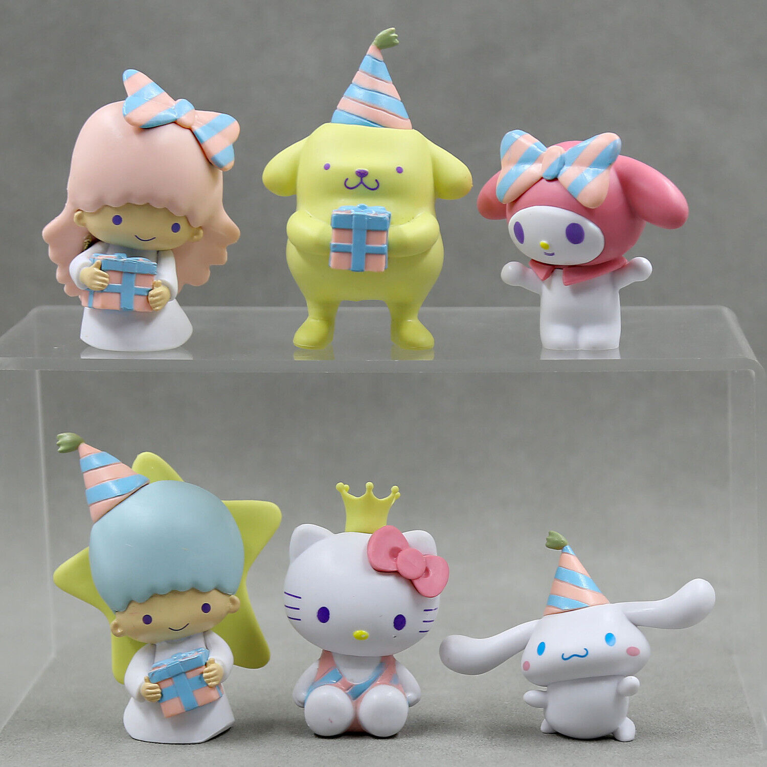 6pcs Hello Kitty My Melody Cinnamoroll Christmas Figure Toy Cake Toppers Doll