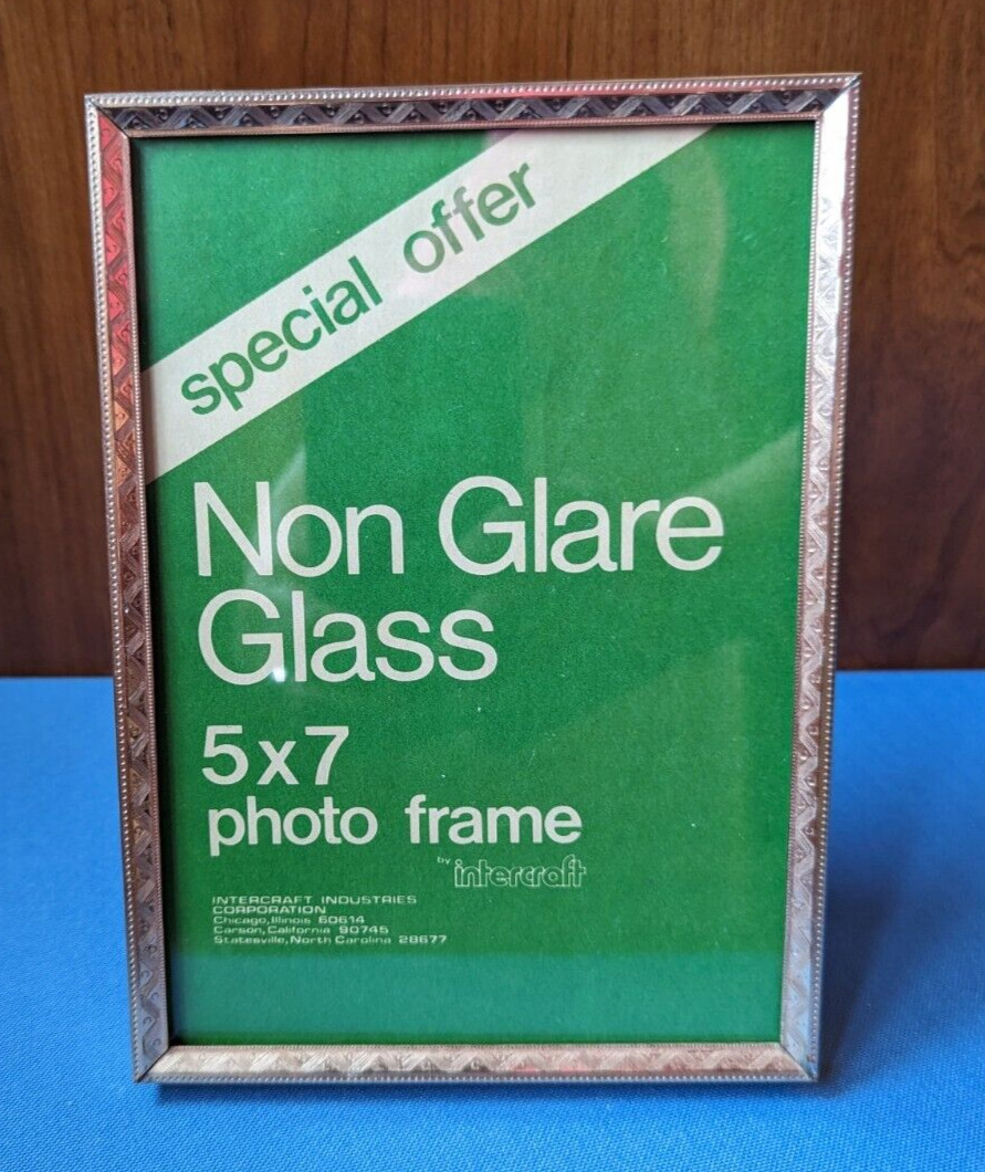 Vtg gold metal ornate picture photo frame 5x7 Non Glare Glass by Intercraft
