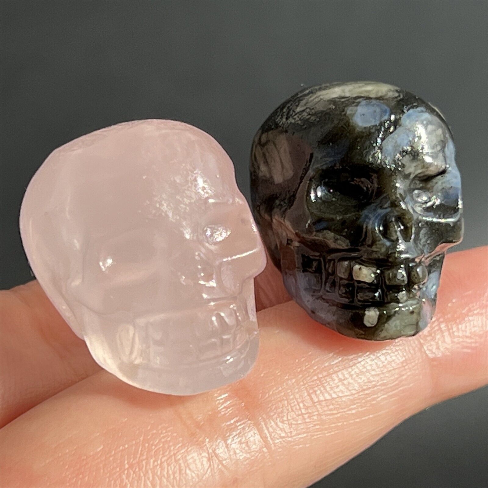 2x Wholesale natural Mixed carved skull quartz crystal skull reiki healing 1.1\