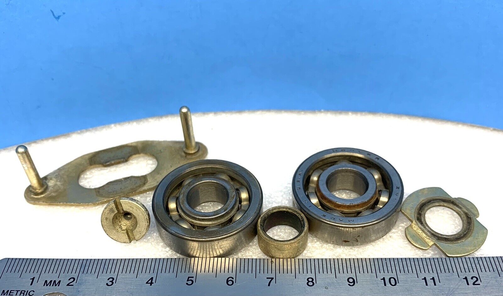 SEEBURG 45 RPM JUKEBOX PAIR OF CARRIAGE BALL BEARING ASSEMBLY #245056
