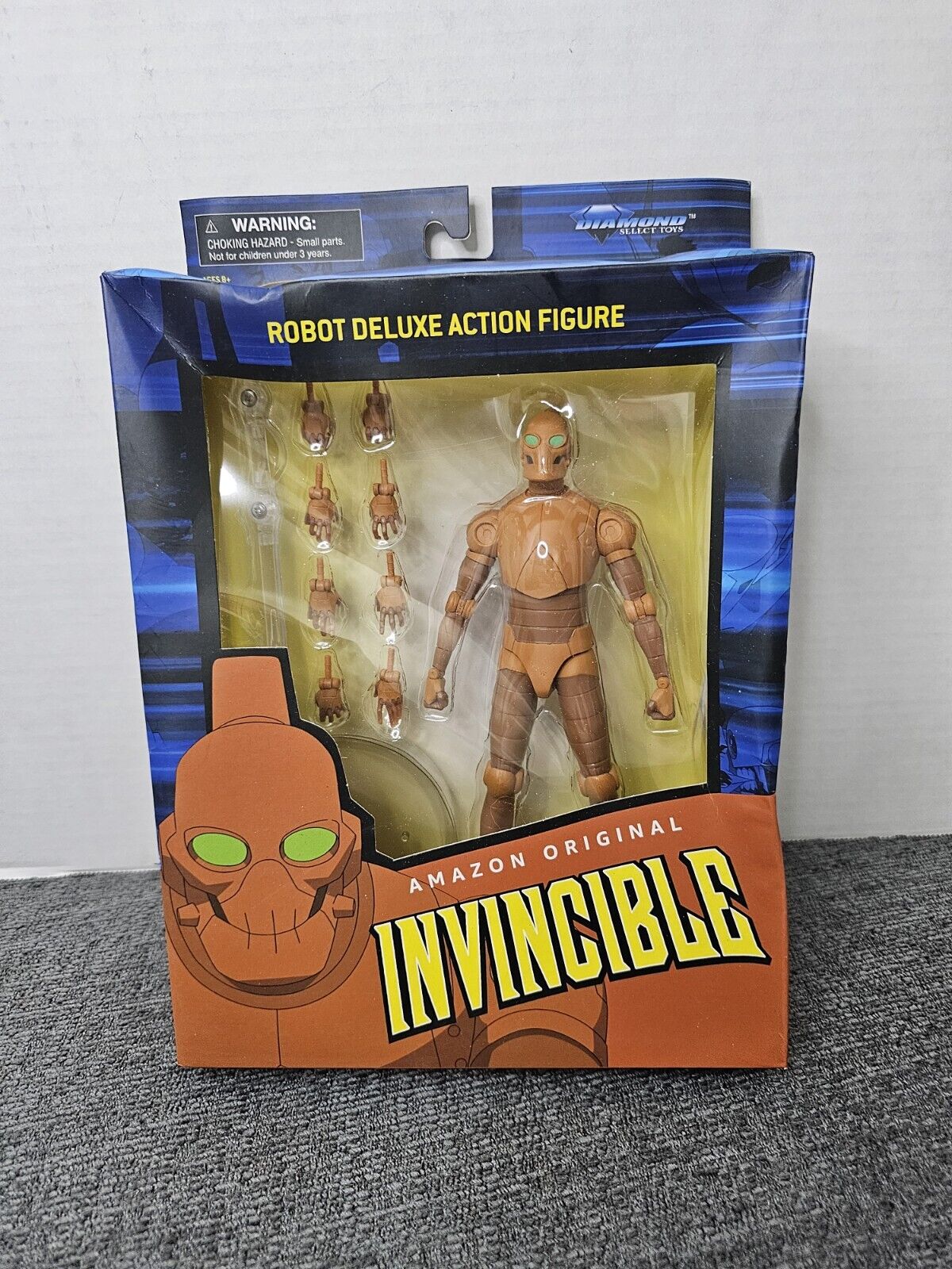 Diamond Select: Invincible Series 2 Deluxe Action Figure - Robot. Box Damage