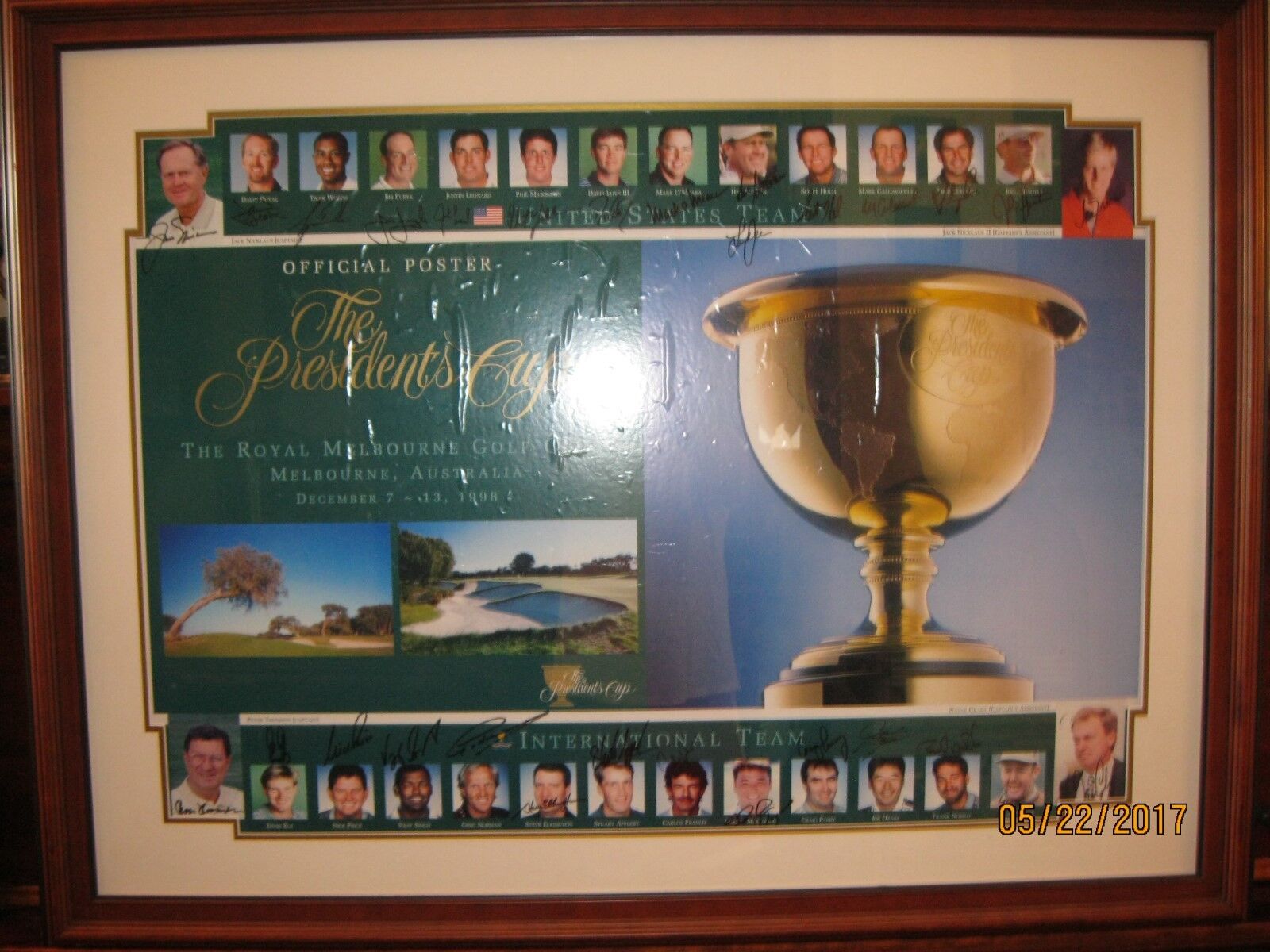 1998 THE PRESIDENTS CUP 29 AUTOGRAPHS OFFICIAL FRAMED POSTER RARE