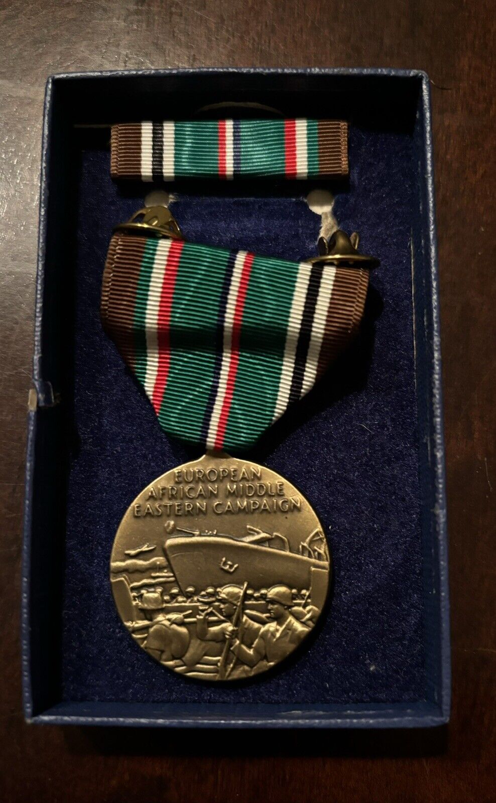 WWII European African Middle Eastern Campaign Medal & Ribbon Bar w original box