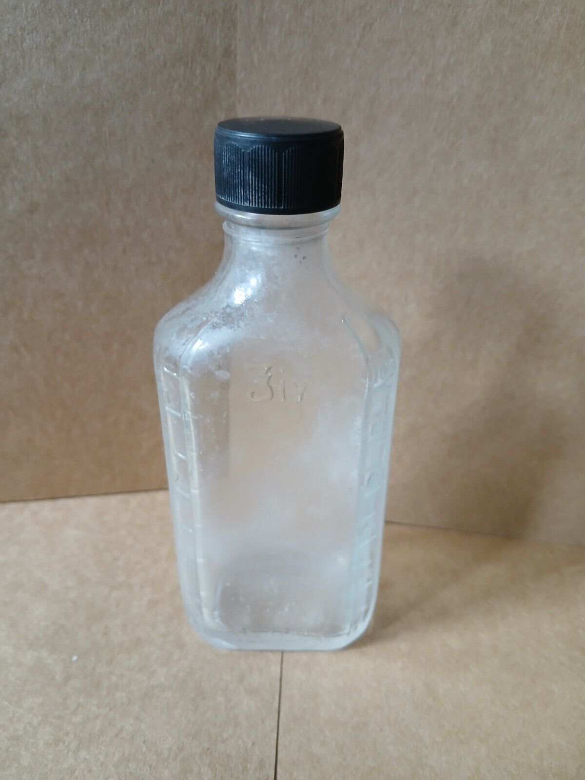 Vintage Duraglass Owen illinois Medicine Bottle (1957) WITH CAP