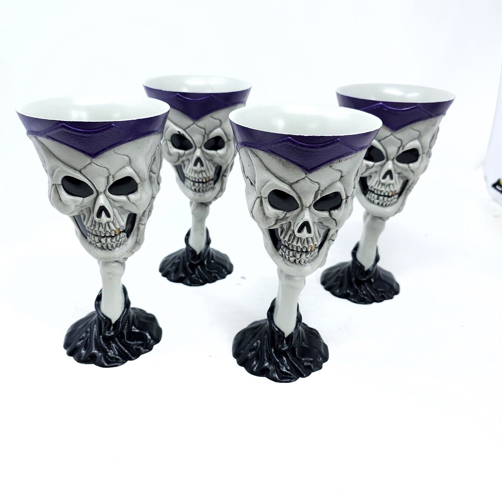 Set Of 4 Halloween Skeleton Skull Plastic Spooky Scary Goblets Cups Goth Party