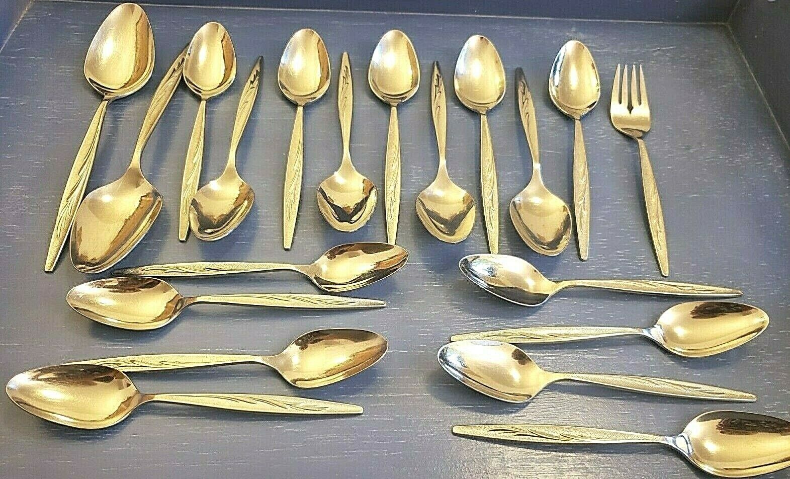 20 Pcs Vintage MCM 1847 Rogers Bros Stainless SEA ISLAND Spoons and Salad Fork