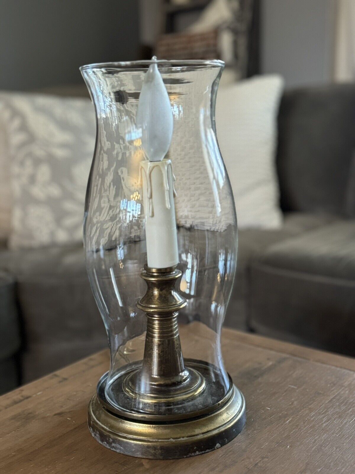 Lg vintage electric Brass hurricane lamp Hollywood Regency Victorian 13”