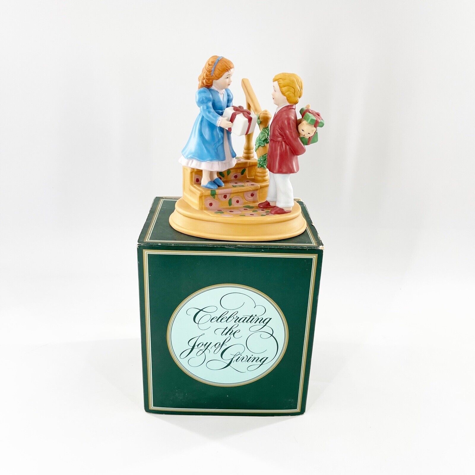 Vtg Avon Christmas 1994 Memories Celebrating the Joy of Giving Figurine 4th