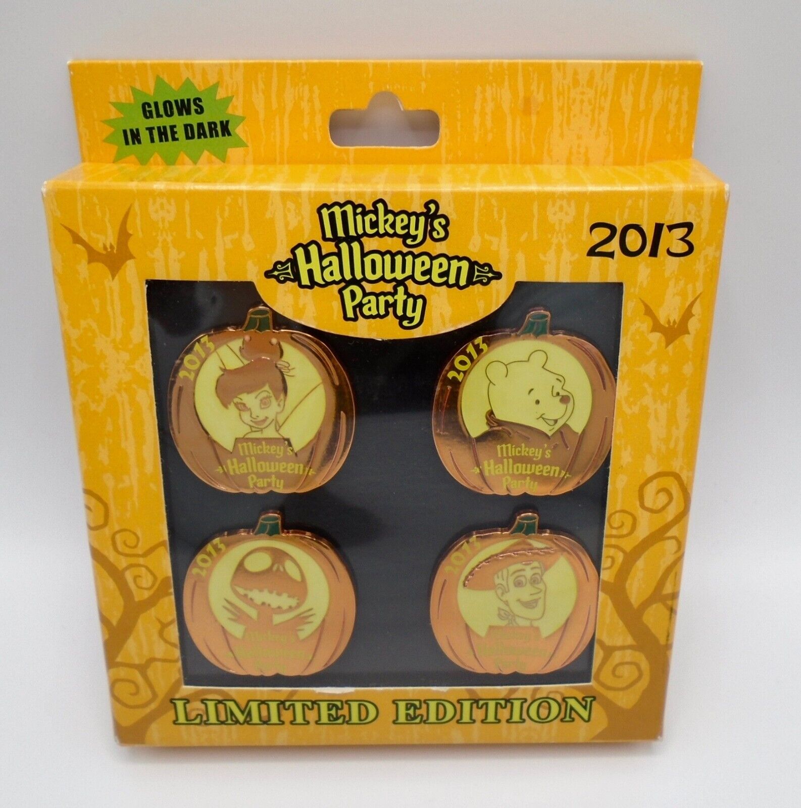 Disney Disney DLR Mickey’s Halloween Party 2013 Pumpkin Boxed Pin Set