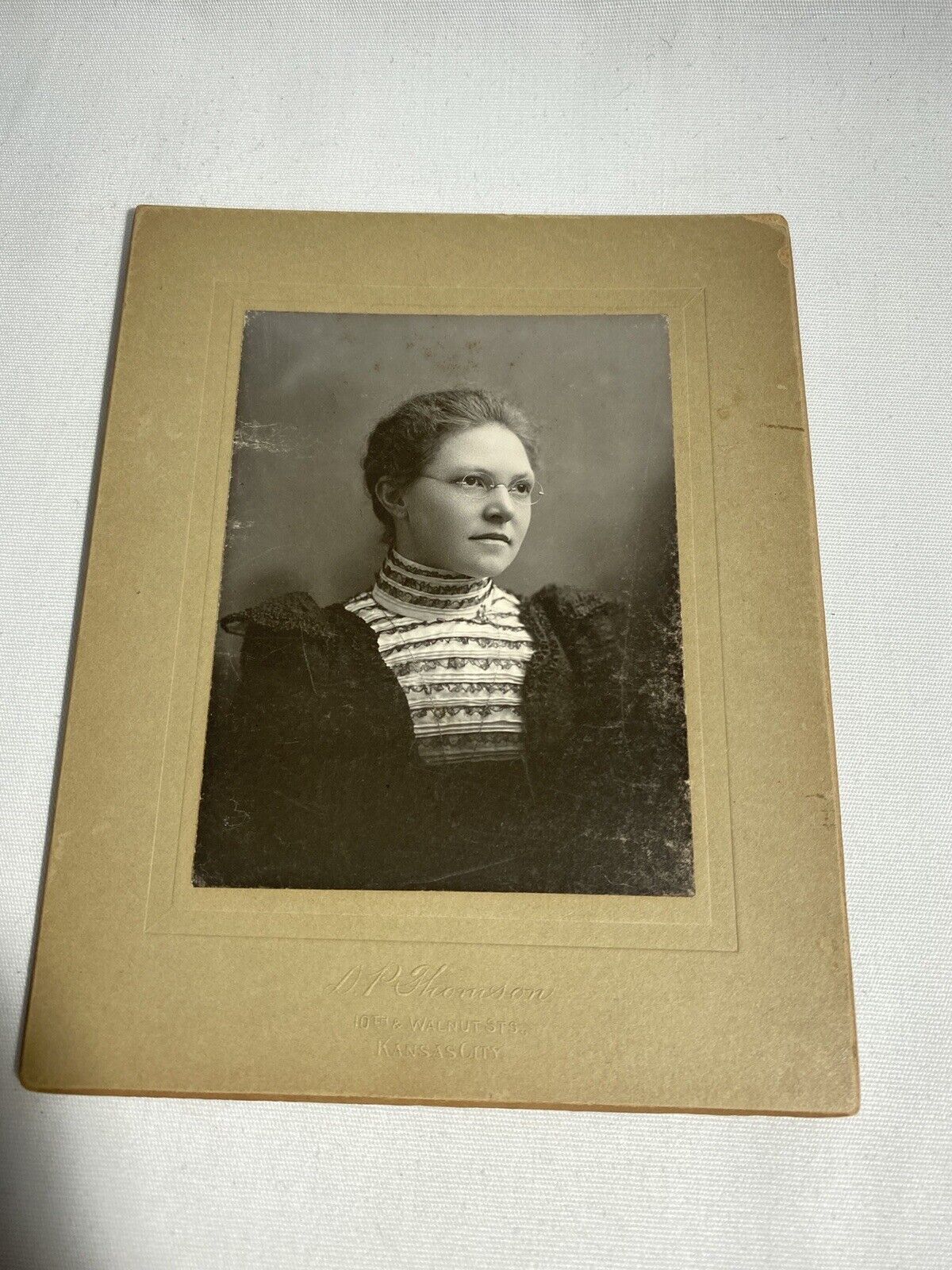 Antique 1898 Cabinet Photograph Portrait