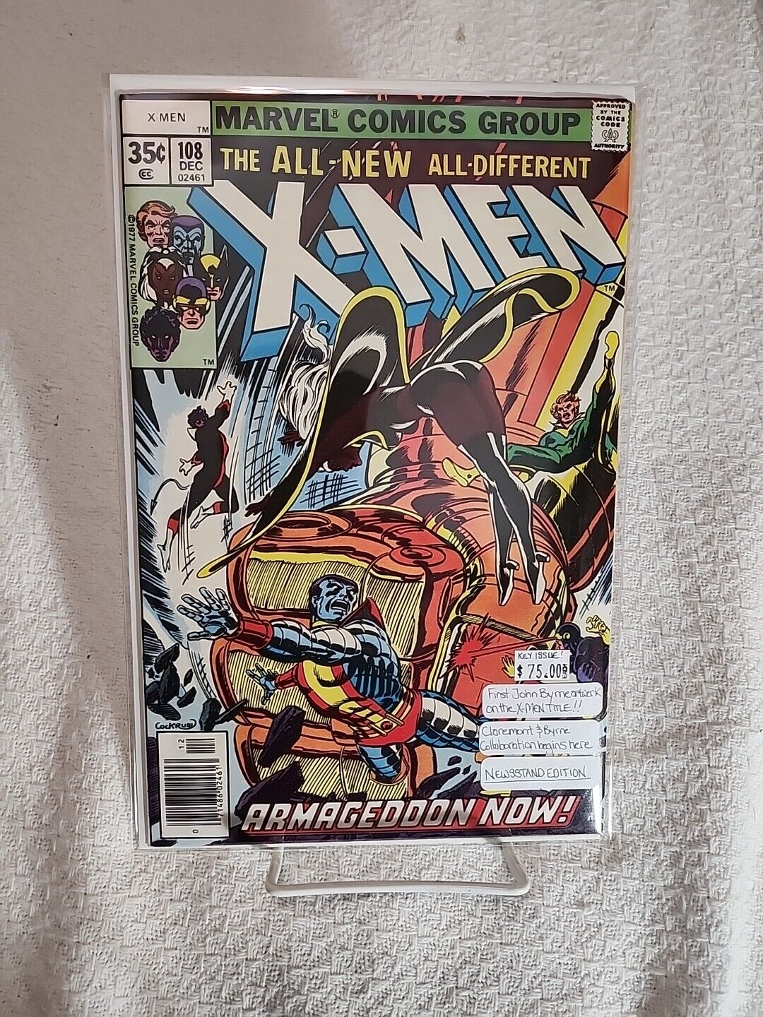 X-MEN #108  (Marvel 1977) 1st JOHN BYRNE Art - 2nd STARJAMMERS - Newsstand 