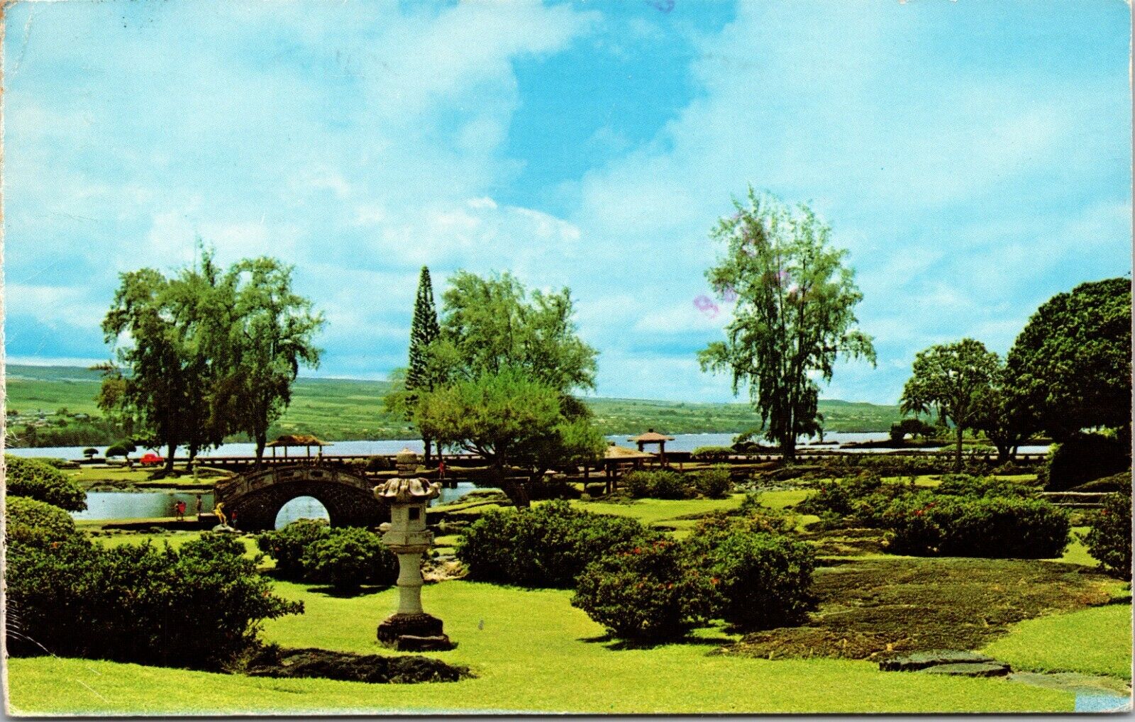 Famous Liliuokalani Gardens Hilo Bay Hawaii Chrome Postcard E3
