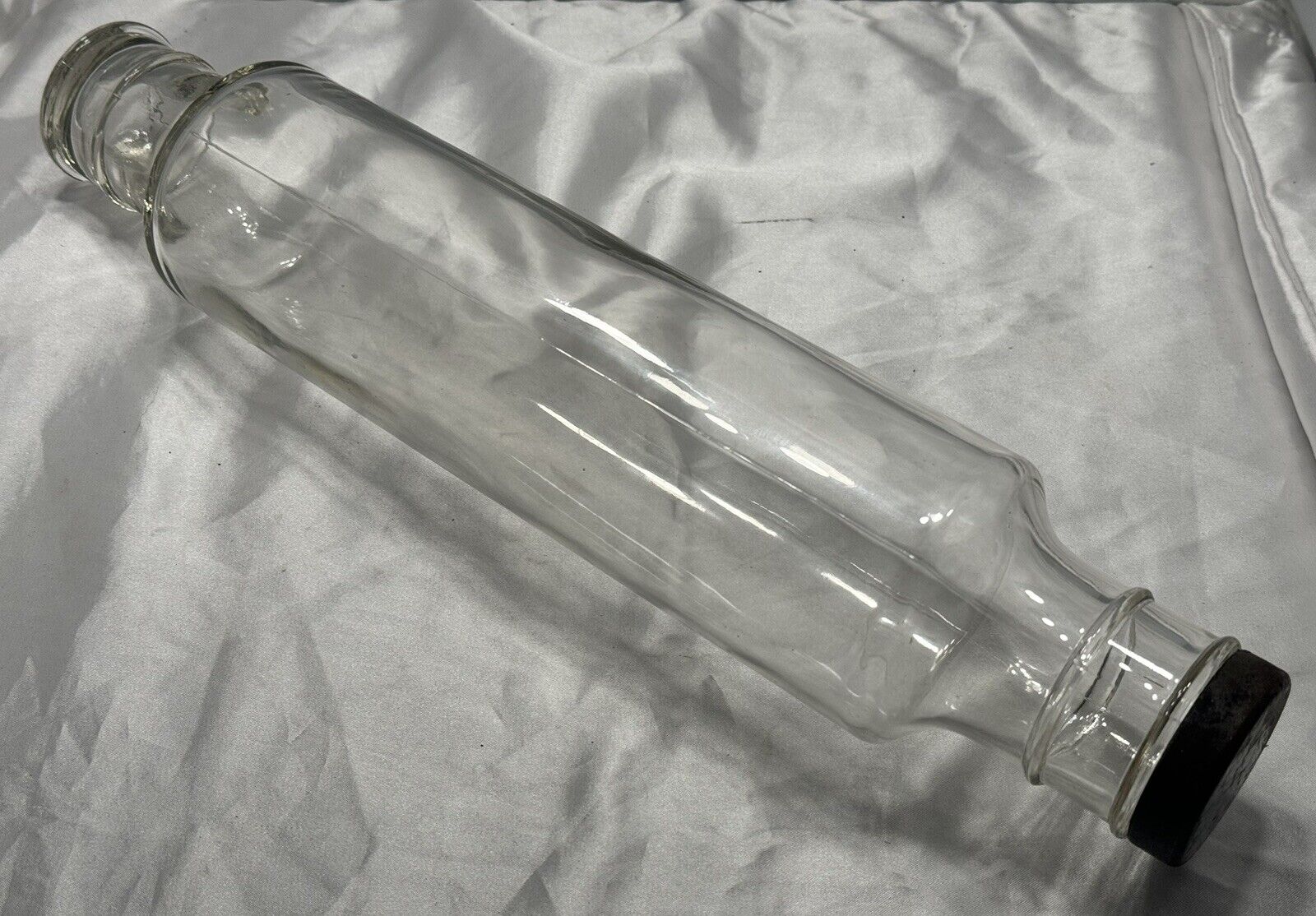 VINTAGE CLEAR GLASS ROLLING PIN Metal Screw Cap- 14”- Great Condition