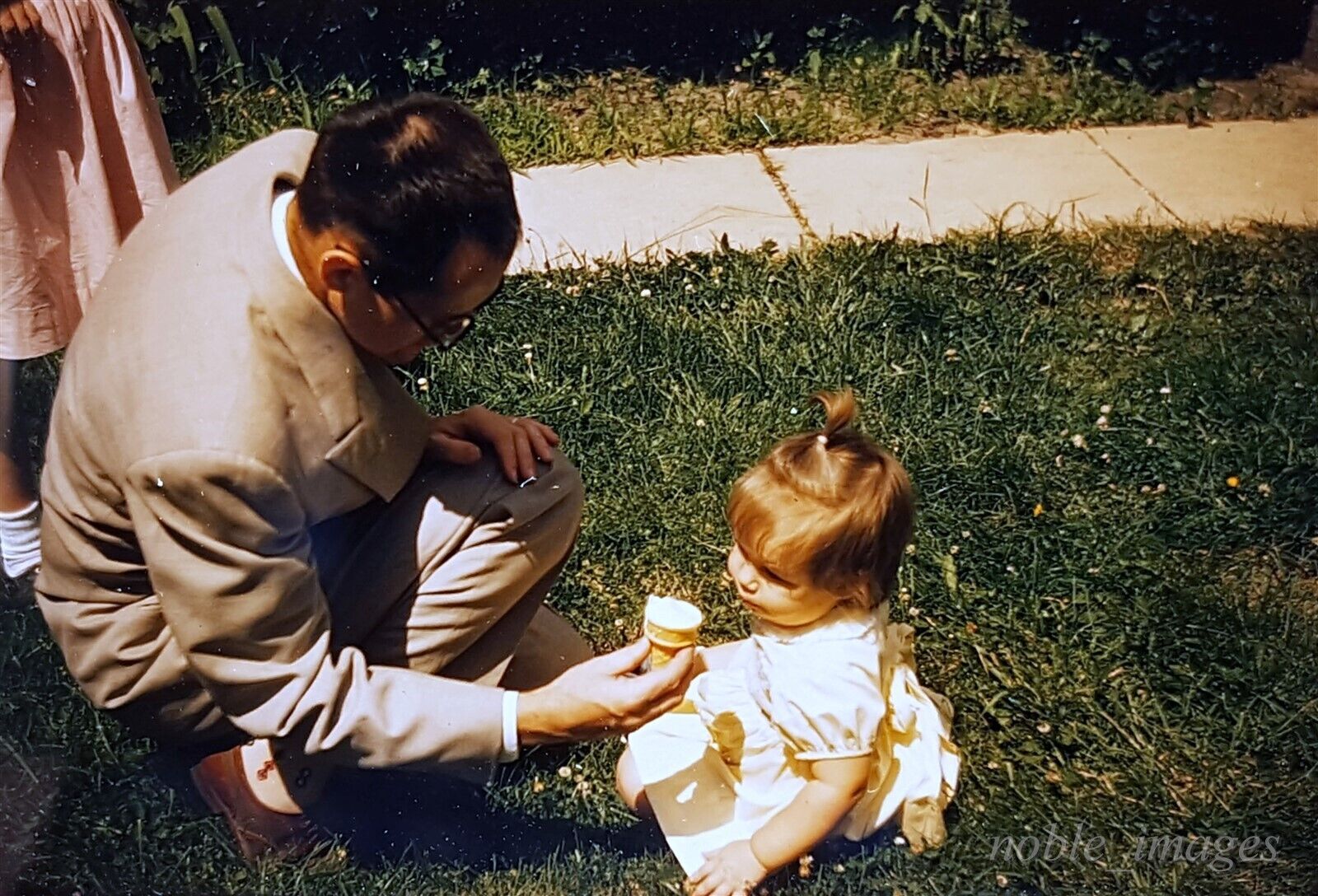 1959 Dad Toddler Daughter Ice Cream Cone Front Yard Kodachrome 35mm Slide
