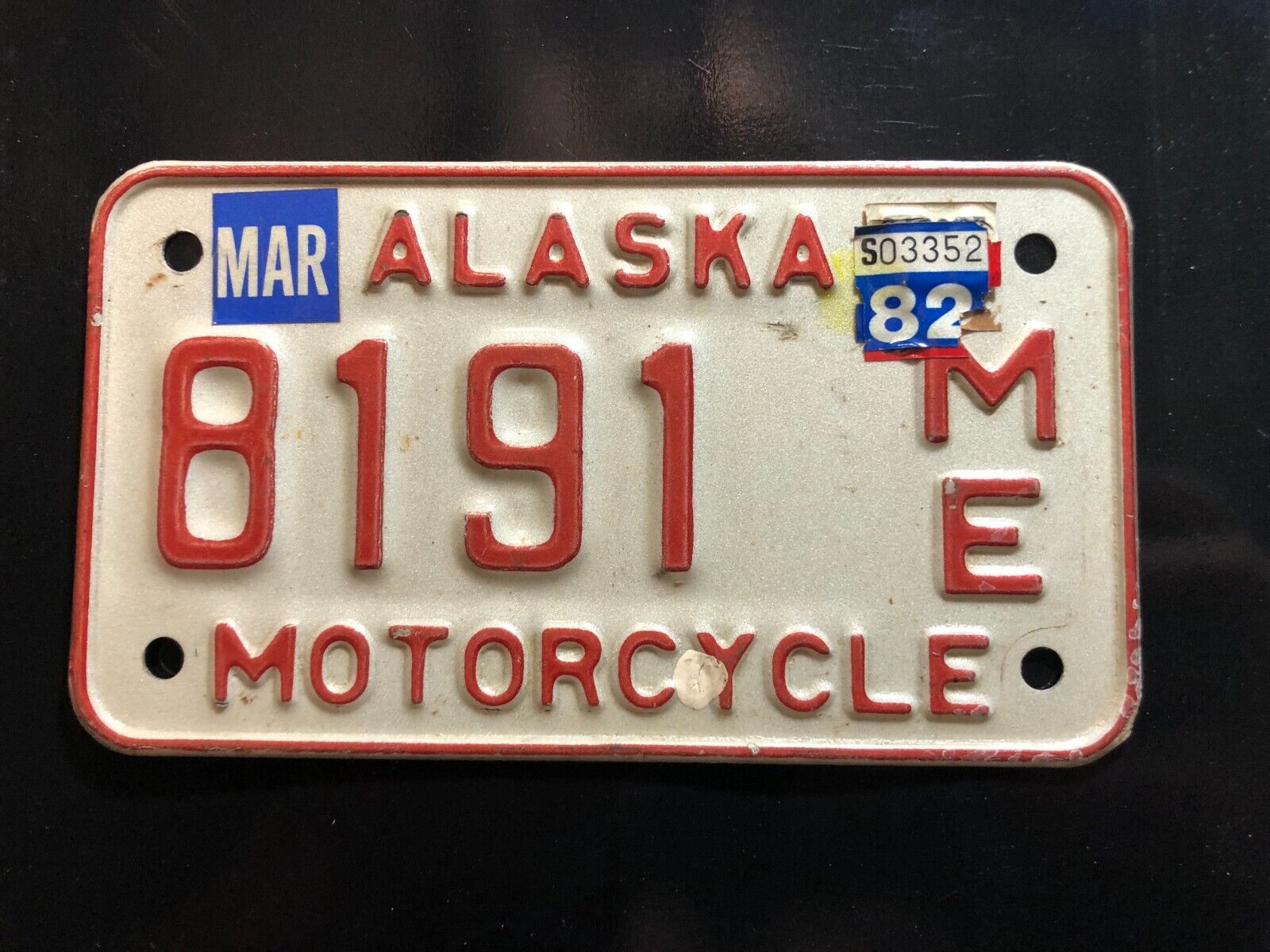 ALASKAN VINTAGE MOTORCYCLE LICENSE PLATE-1970'S