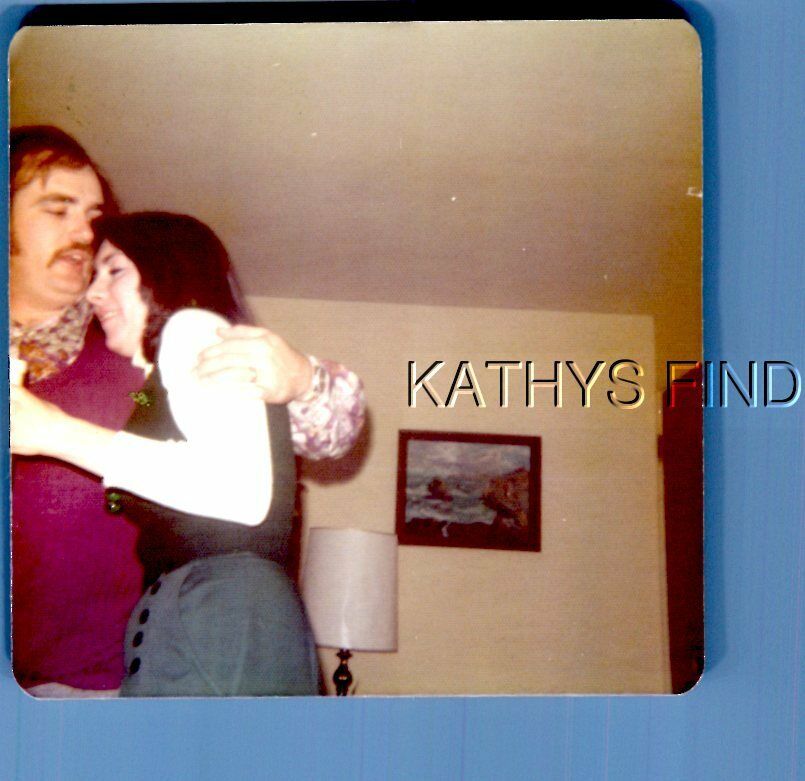 FOUND COLOR PHOTO G+1551 MAN POSED HOLDING PRETTY WOMAN