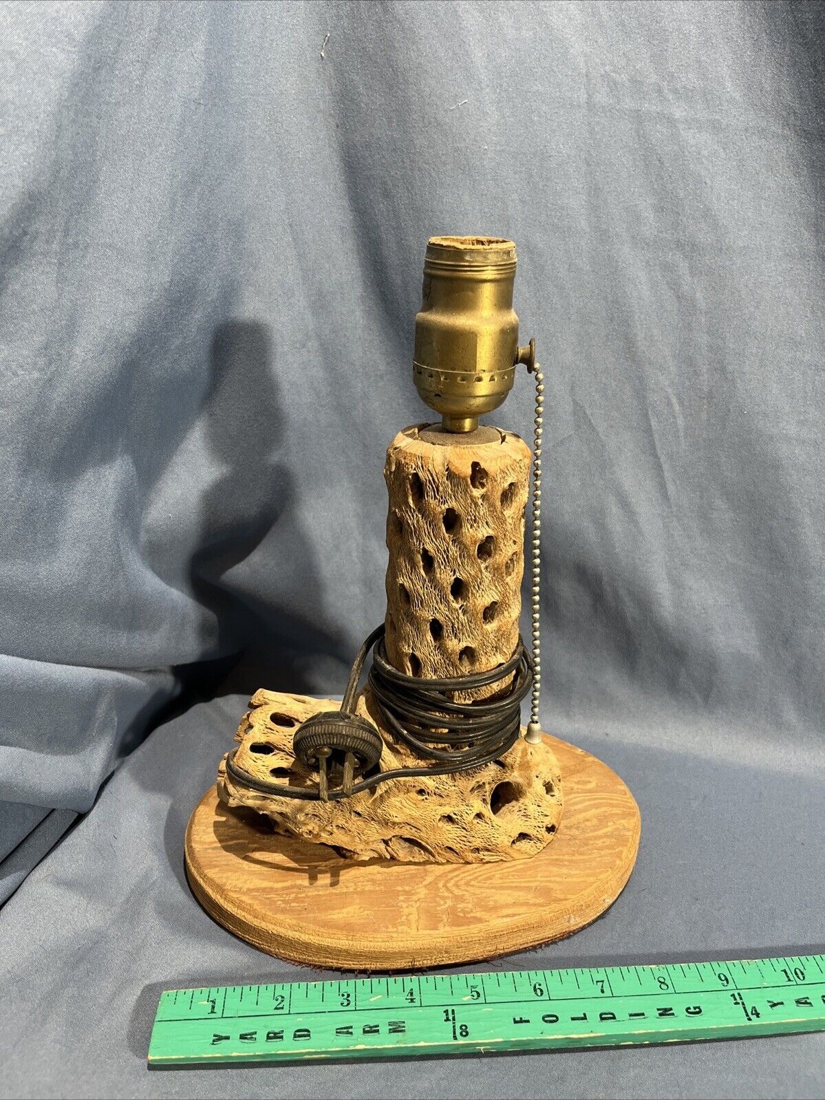 Vintage Handmade Cactus Wood Table Lamp in working condition