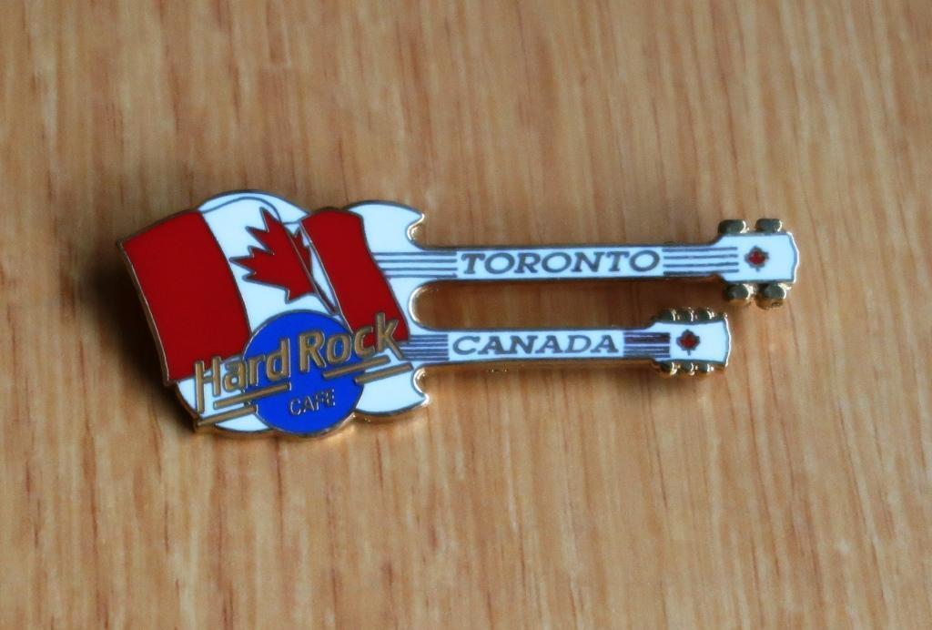 Hard Rock Cafe pin Toronto