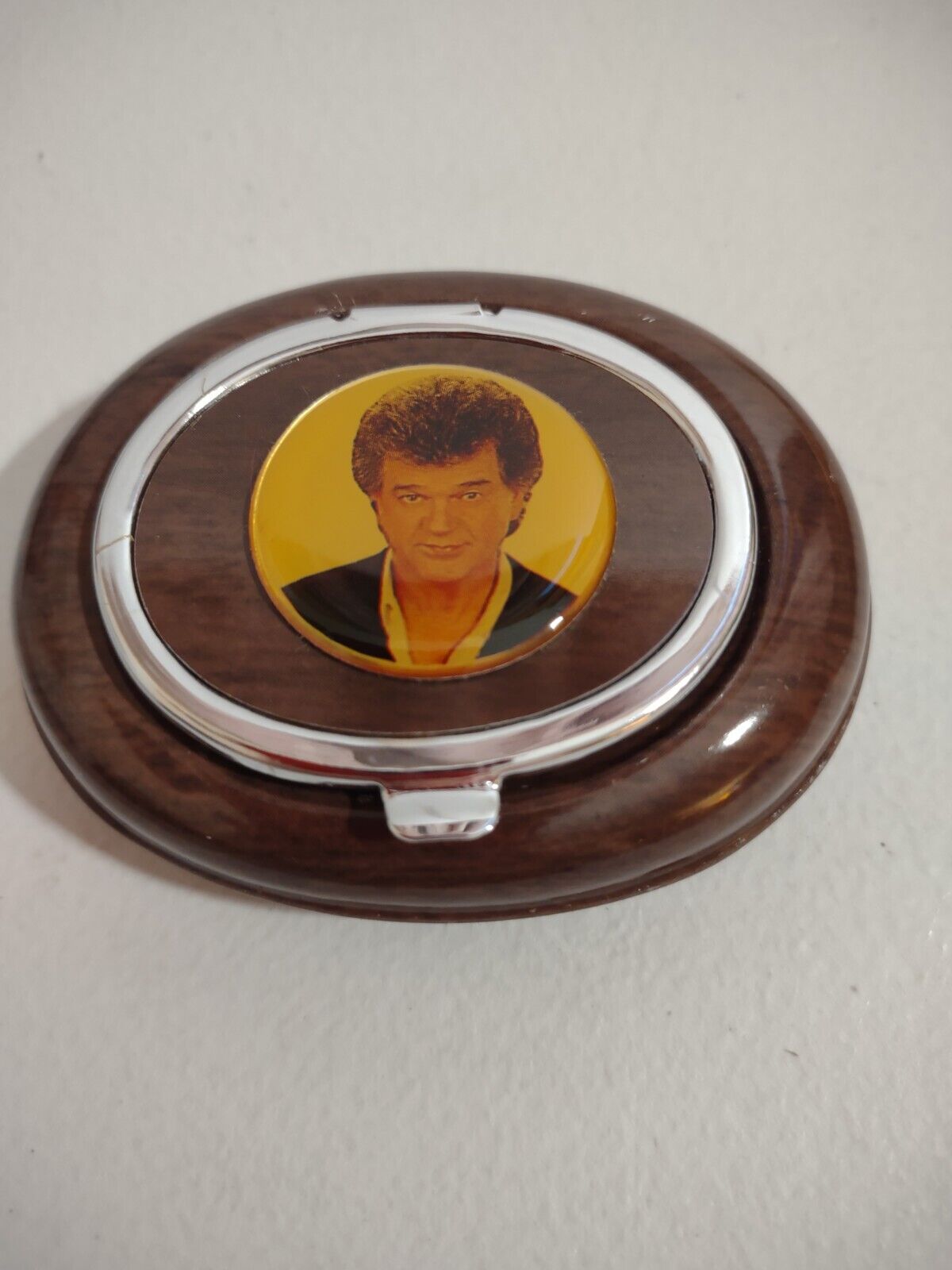 Vintage Conway Twitty Ashtray Looks Like It Has Never Been Used