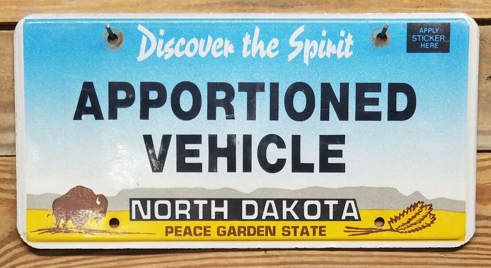 North Dakota Expired 2015 APPORTIONED VEHICLE License Plate ~ Flat