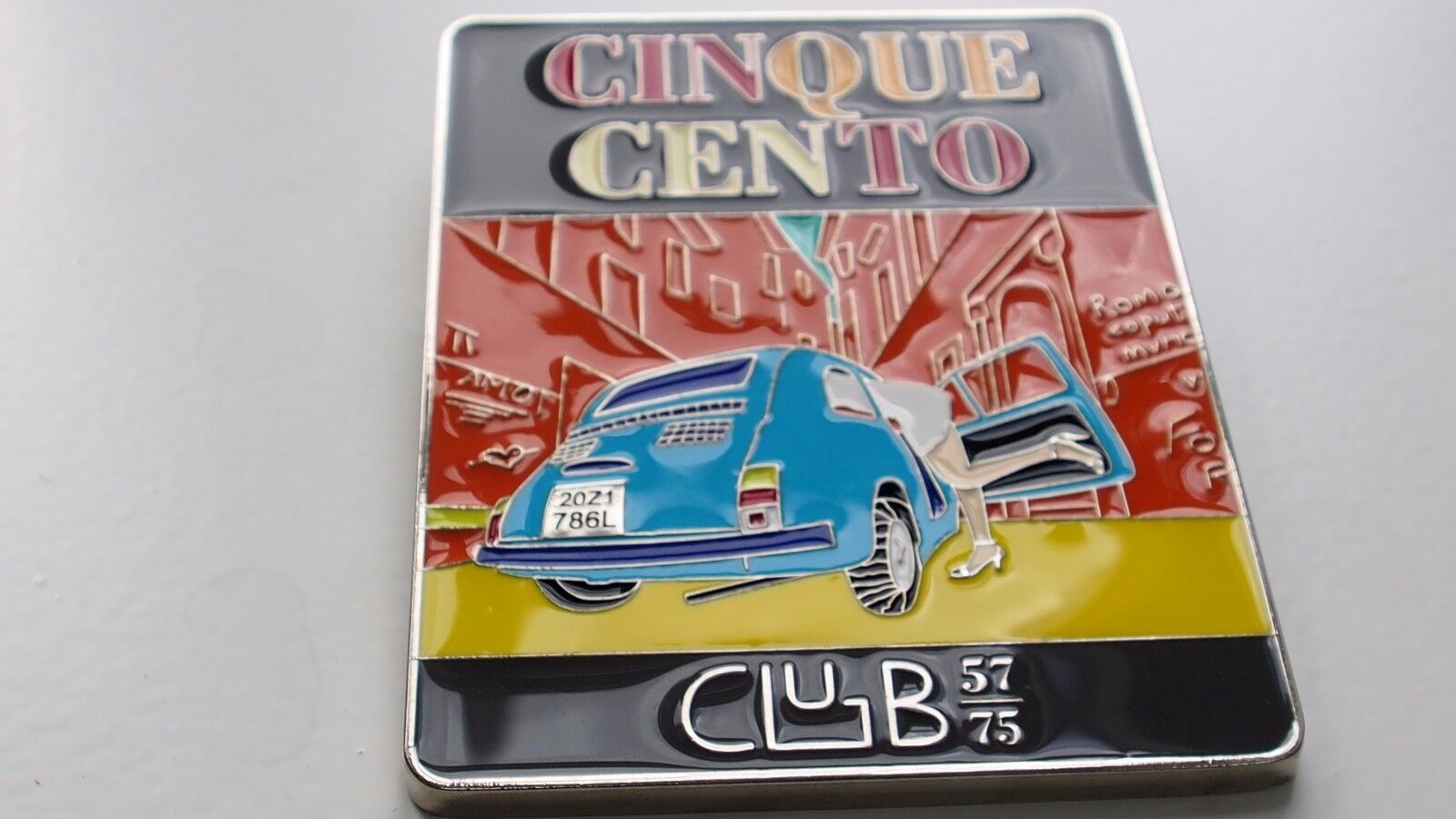 Fiat 500 Cinquecento Club grill badge emblem badge - Fits old & new fiat