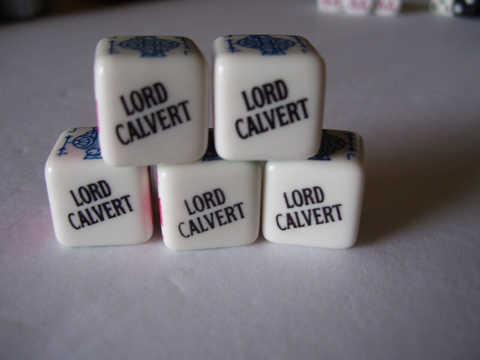 Rare Lord Calvert Whiskey Poker Dice Set Unusual set Dados Bar Dice Gambling 