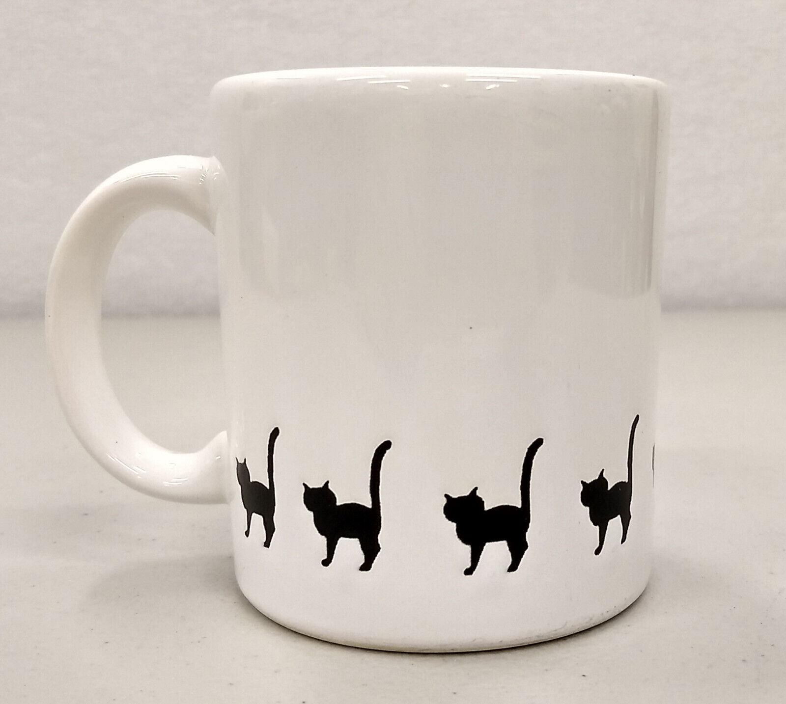 Vintage Waechtersbach Mug ~ BLACK CATS Border ~ Made in Spain ~ Coffee Cup