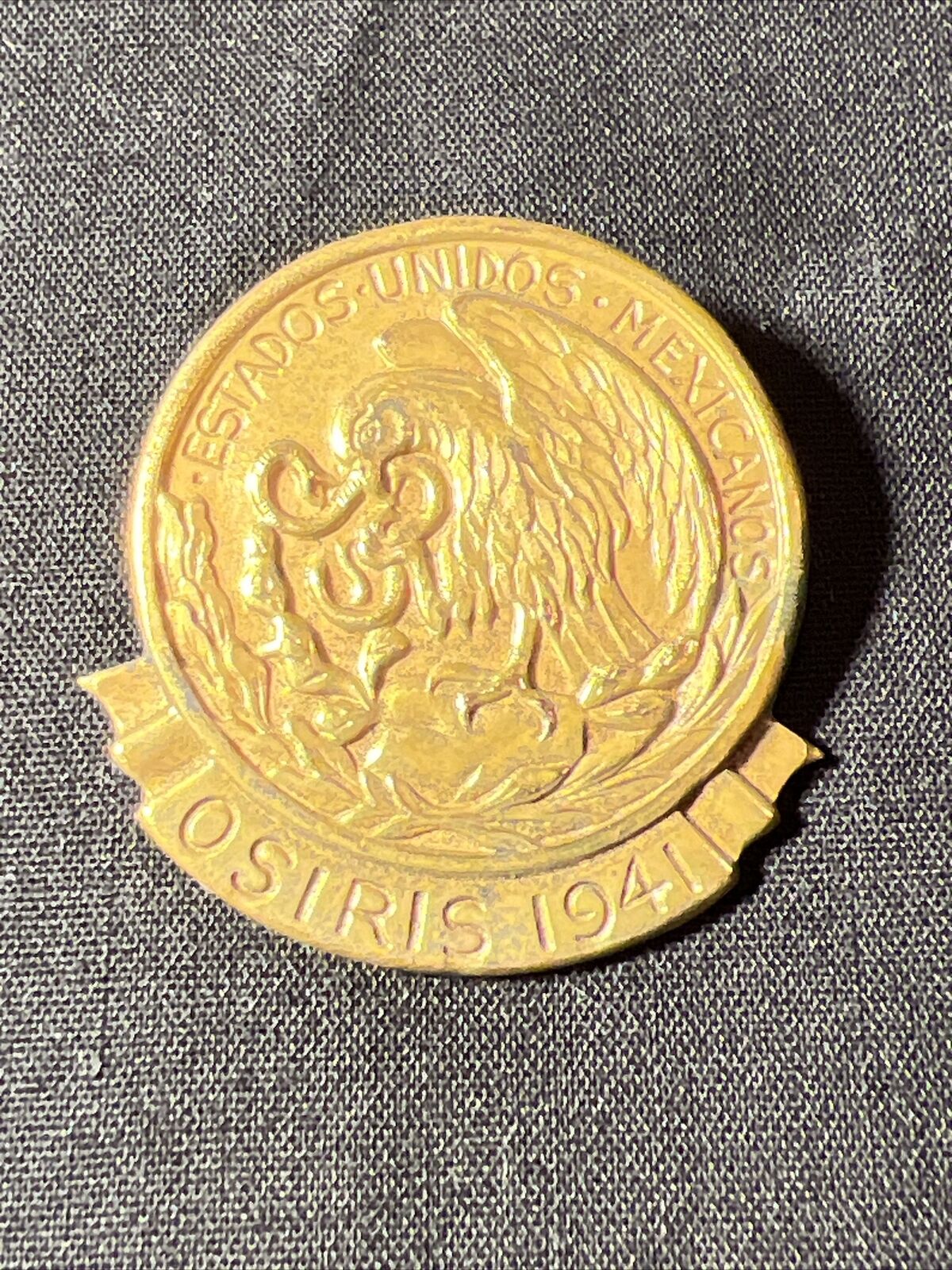 1941 Osiris Pin Mexico Mexican Coin Design New Orleans Mardi Gras Krewe Favor