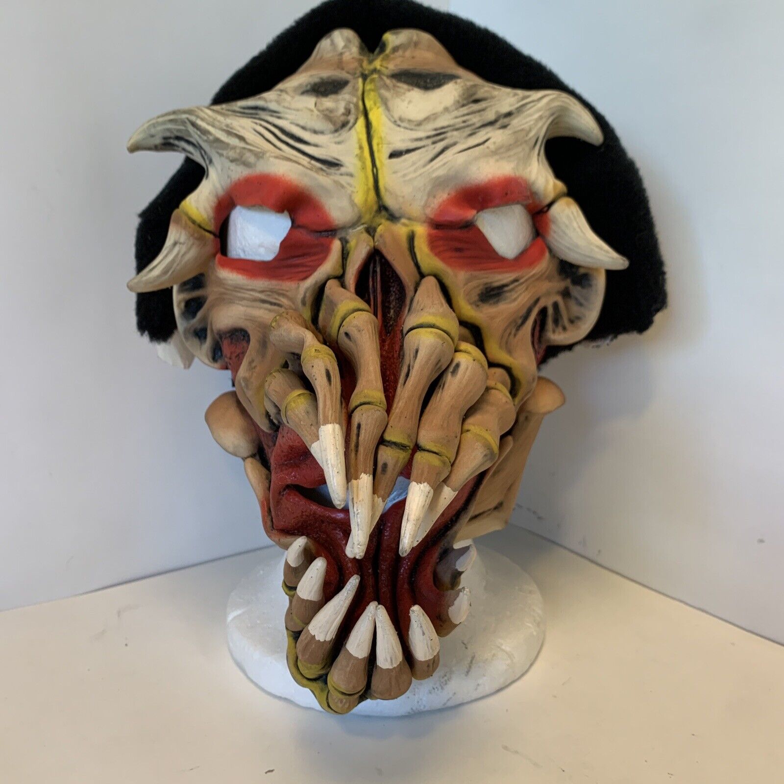 Be Something Studios 1987 Vintage Halloween Fang Mask hooded horror Gore Issues