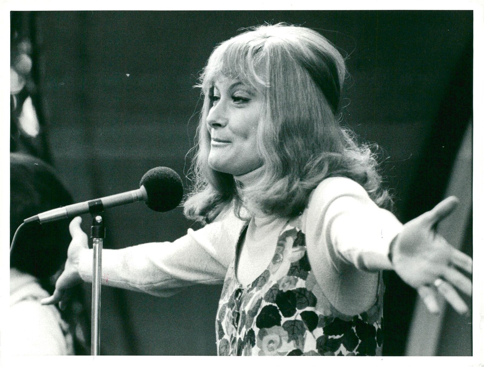 Monica Zetterlund perform in Vitabergsparken - Vintage Photograph 836878