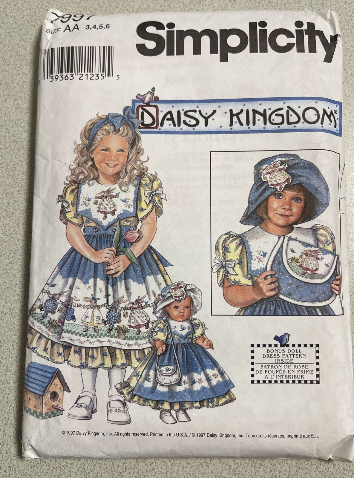 1997 SIMPLICITY 7997 Daisy Kingdom Child Dress Hat Purse Doll Clothe Sz AA Uncut