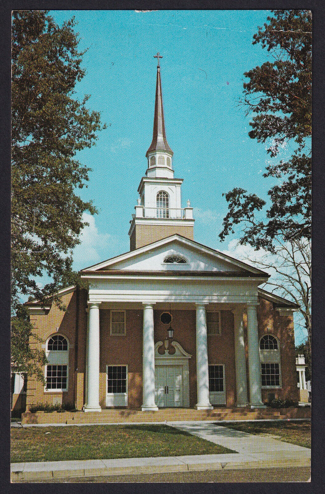 Louisiana-LA-DeRidder-First United Methodist Church-Vintage Postcard
