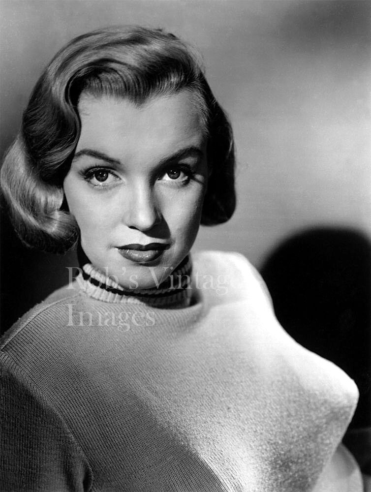 Marilyn Monroe BULLET BRA MAMA  photo Retro 1940\'s 1950\'s Sweater Gal  8\