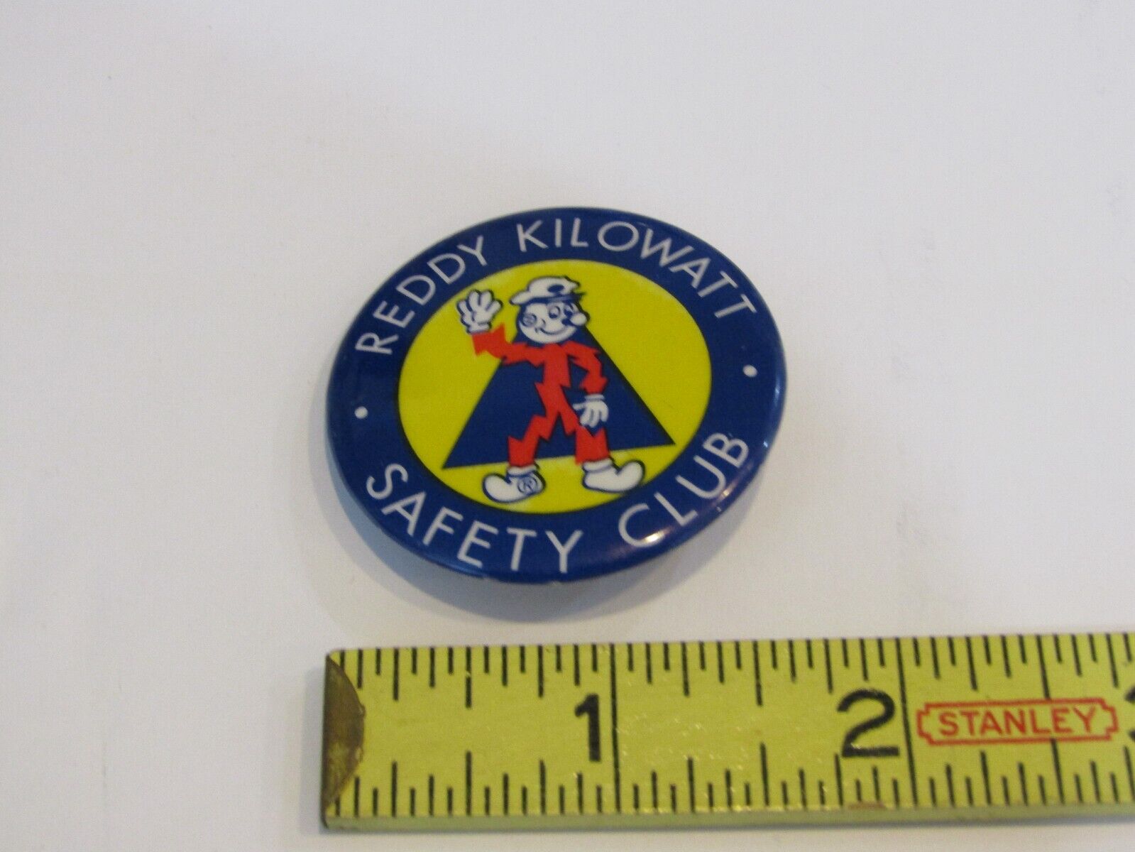 Cool Vintage 1960s-1970s Reddy Kilowatt Safety Club  Pin