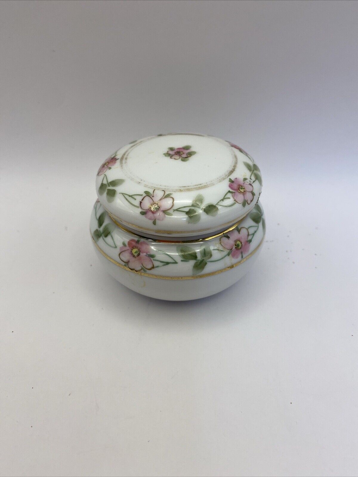 Vtg Nippon Cottage Core Hand Painted Trinket Box Pink Flowers Gold Trim