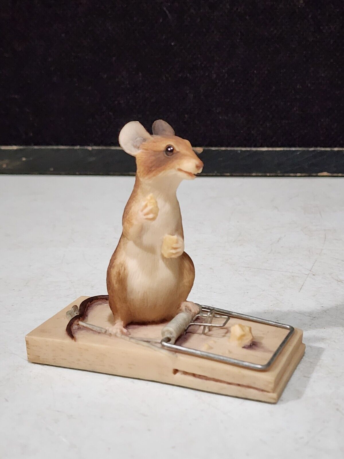 RARE BORDER FINE ARTS AYRES MICE WITH CHEESE ON TRAP FIGURINE RETIRED