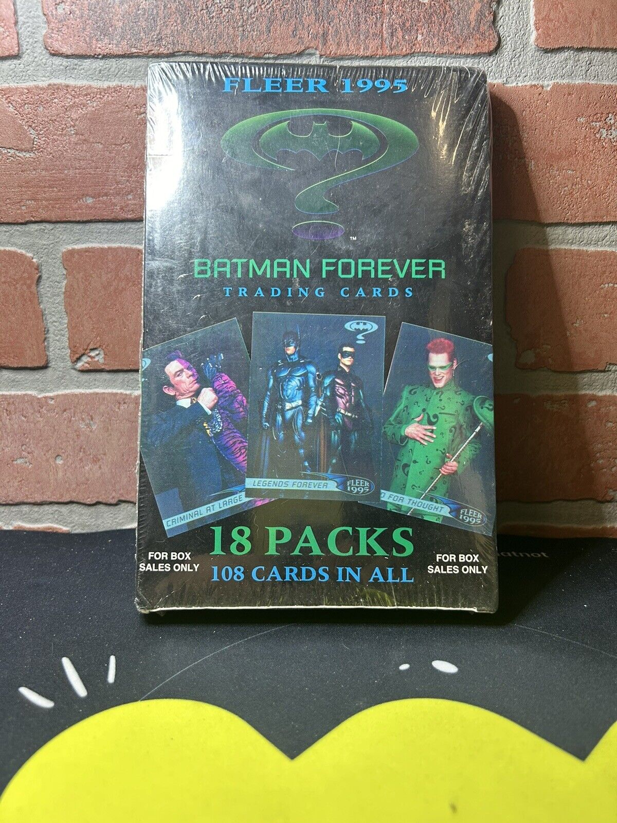 FLEER 1995 BATMAN FOREVER TRADING CARDS BOX *18 PACKS* FACTORY SEALED