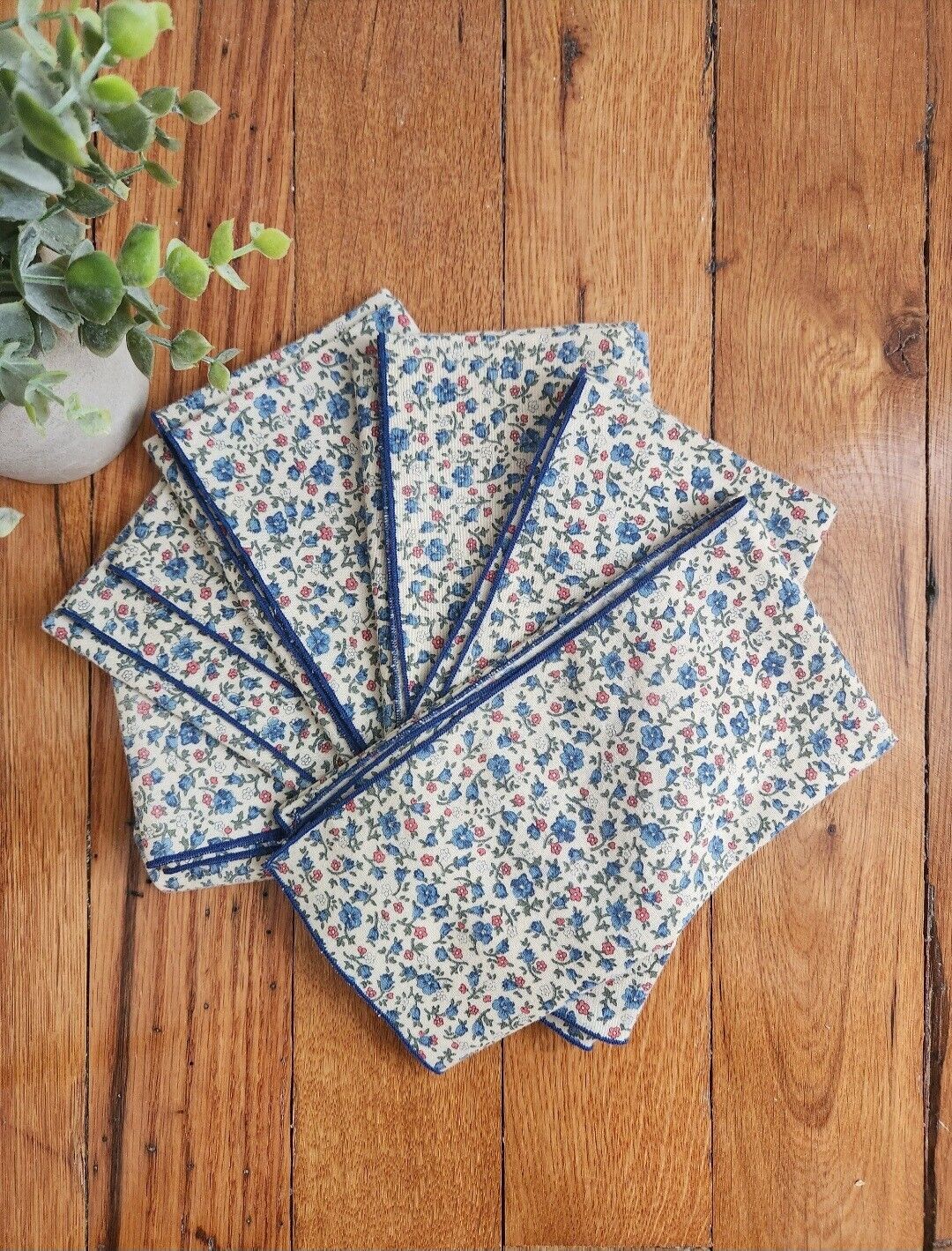 Blue Floral Vintage Linen Napkins - Set of Six (6) - Cottagecore - Farmhouse...