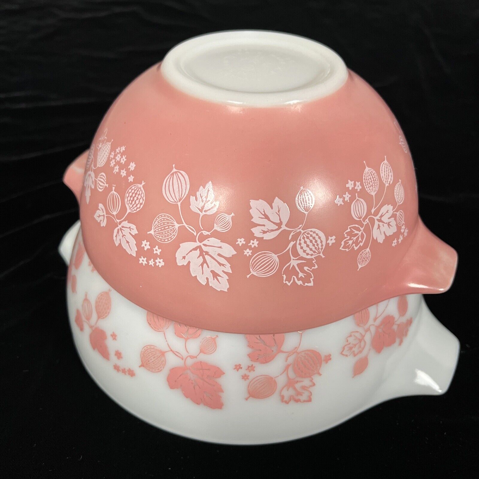 Set of 2 Vintage Pink Gooseberry PYREX Nesting Cinderella Mixing Bowls 442 & 443