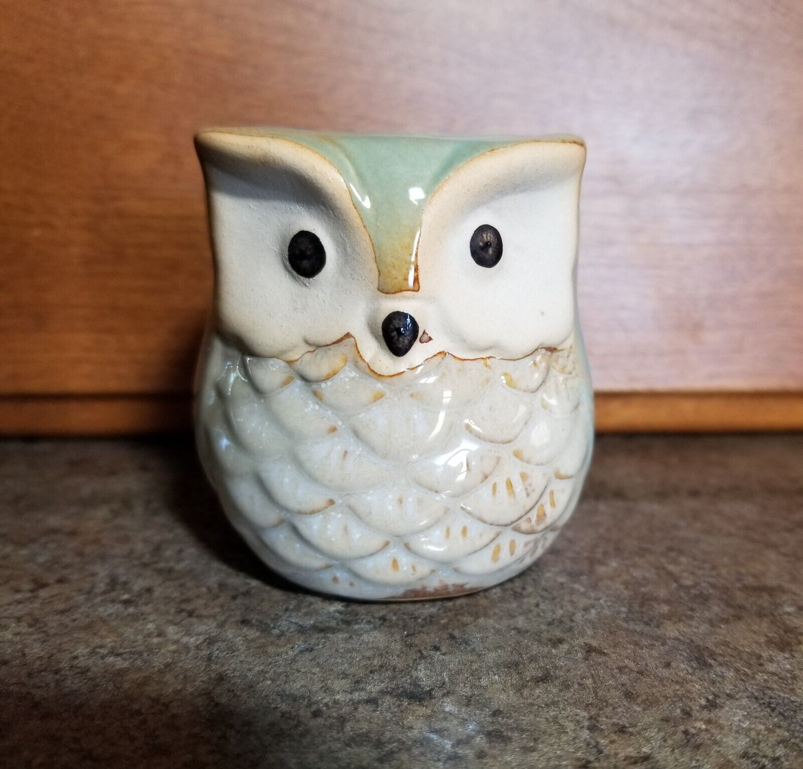 Small Owl Planter Very Cute  2 1/2 inches Tall EUC