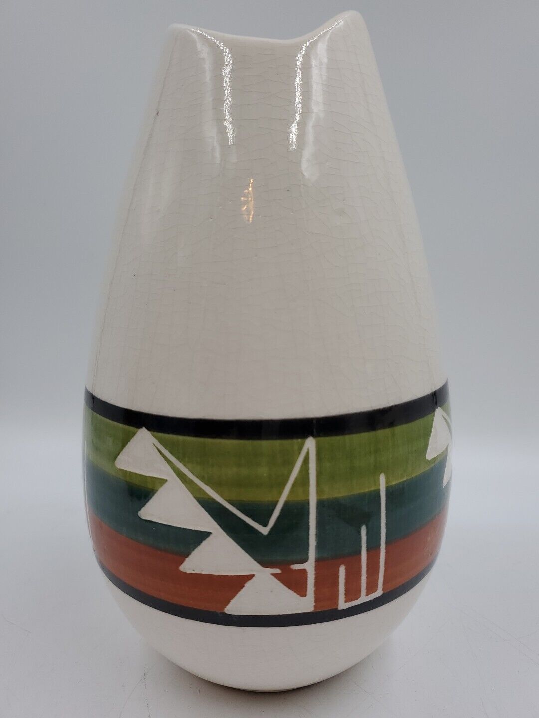Vintage Sioux Pottery Rapid City South Dakota Vase Signed SPRCSD 7 3/4\