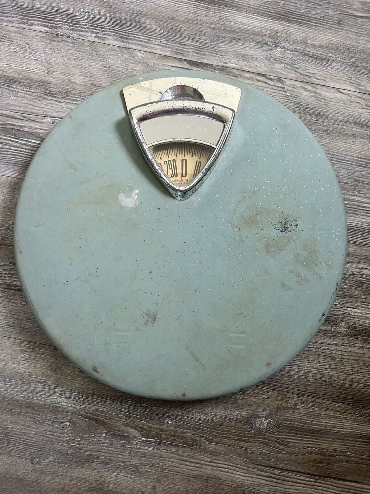 Authentic 1960s Brearley Counselor Bathroom Scale Gold Flakes Round 14\