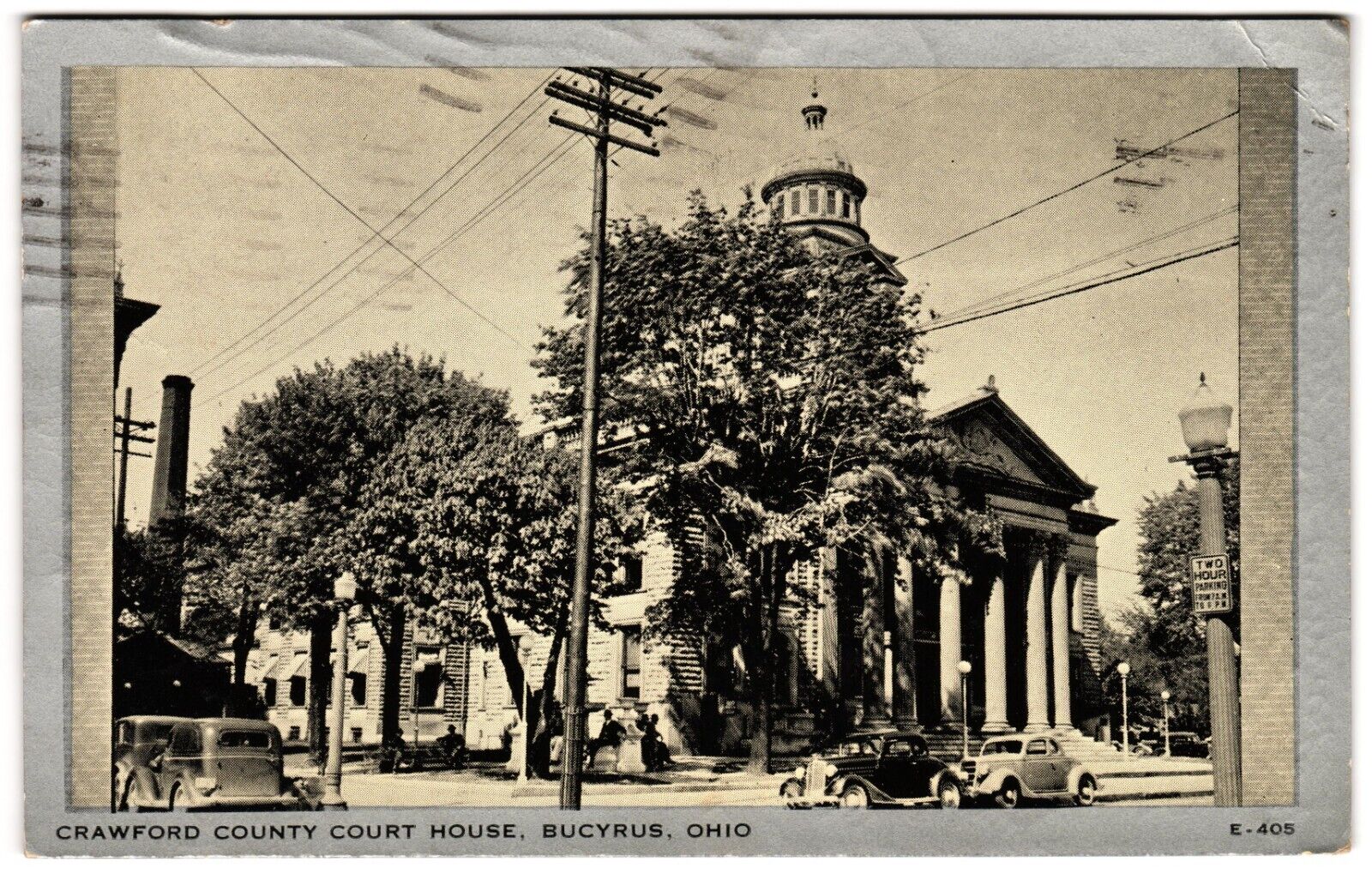 Crawford County Court House Antique Classic Cars Bucyrus Ohio OH c1940s Postcard