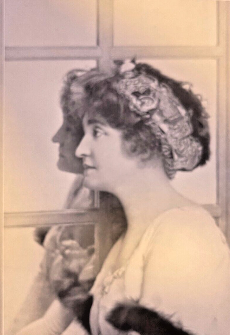 1912 Vintage Magazine Illustration Actress Grace George