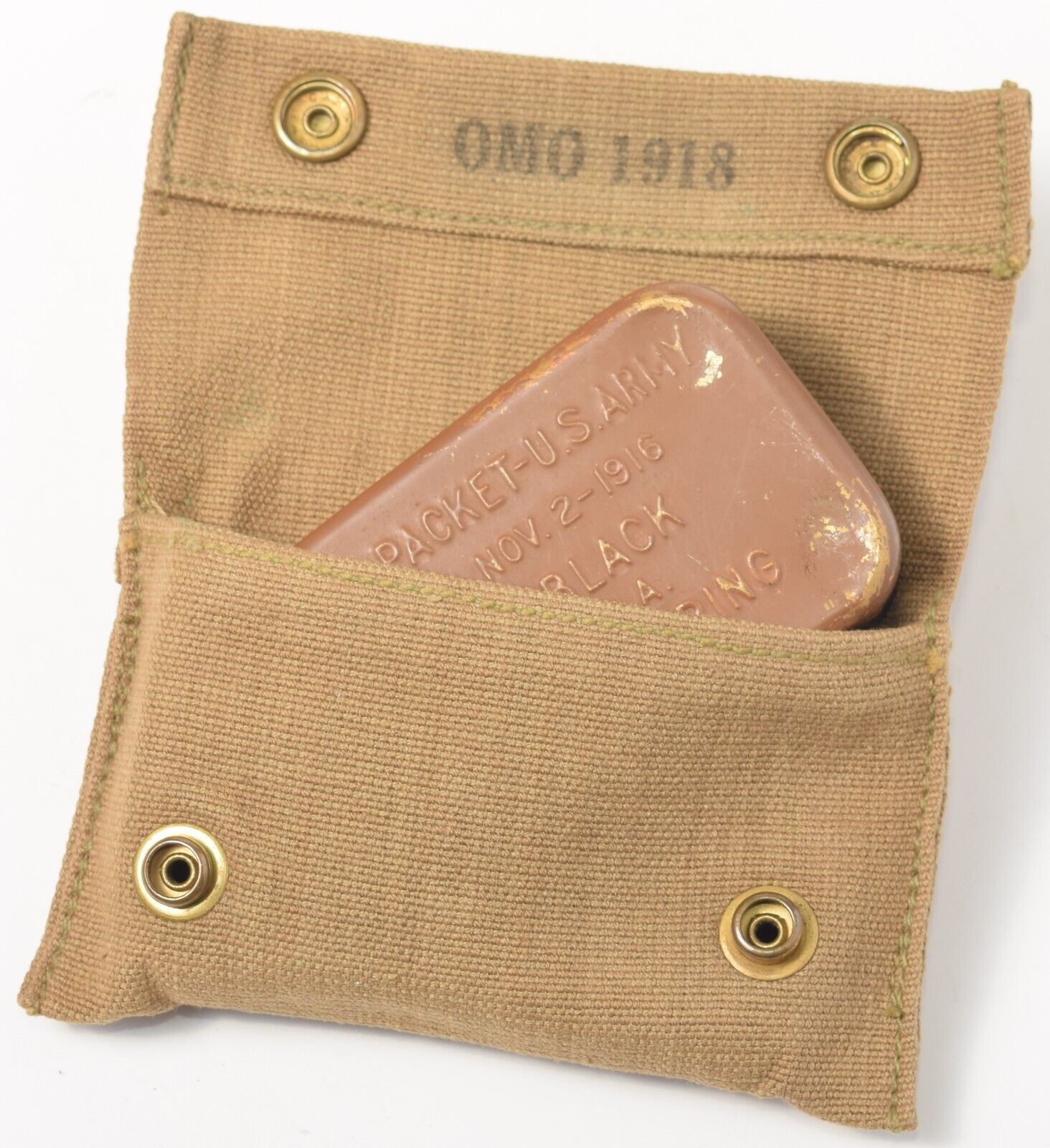 Near Mint Original WWI US M1910 OMO 1918 Carlisle Bandage Pouch w/ 1916 Bandage