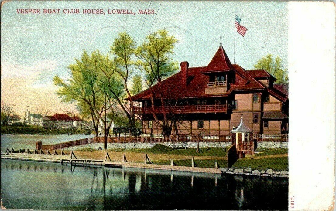 1907. VESPER BOAT CLUB HOUSE. LOWELL, MASS POSTCARD. T27