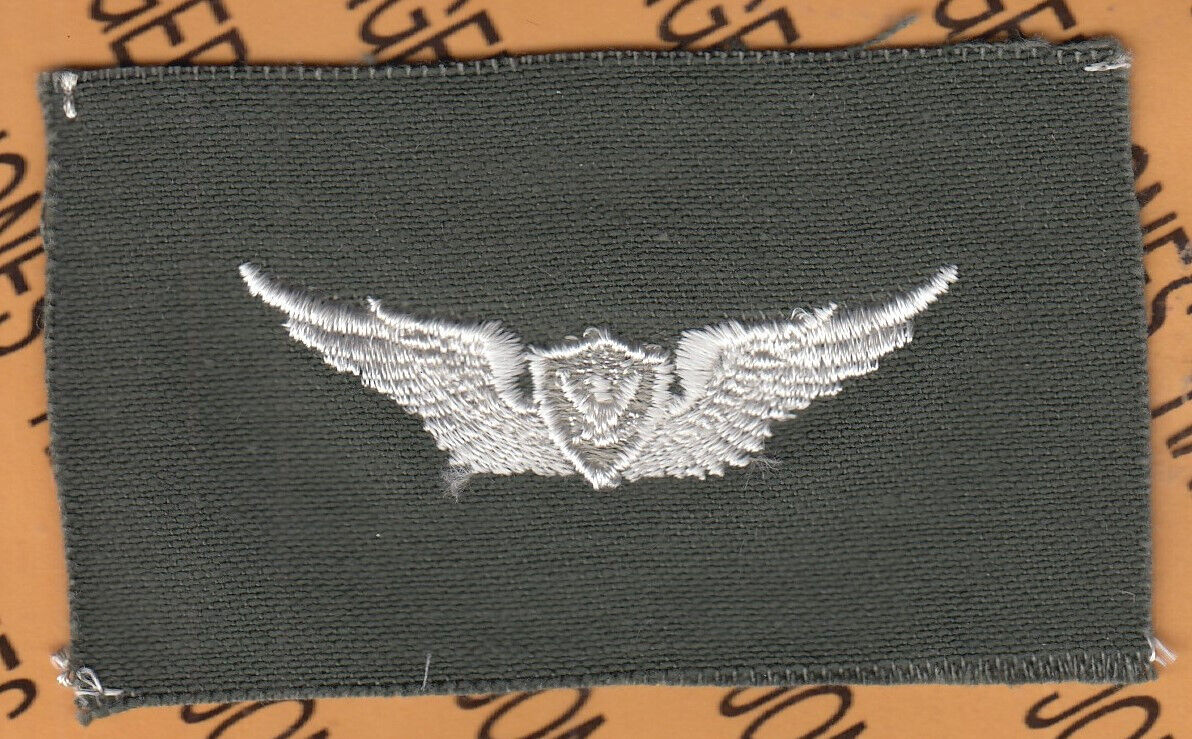 US Army Aviation Crew chief member Badge wing White/OD ~3.5\