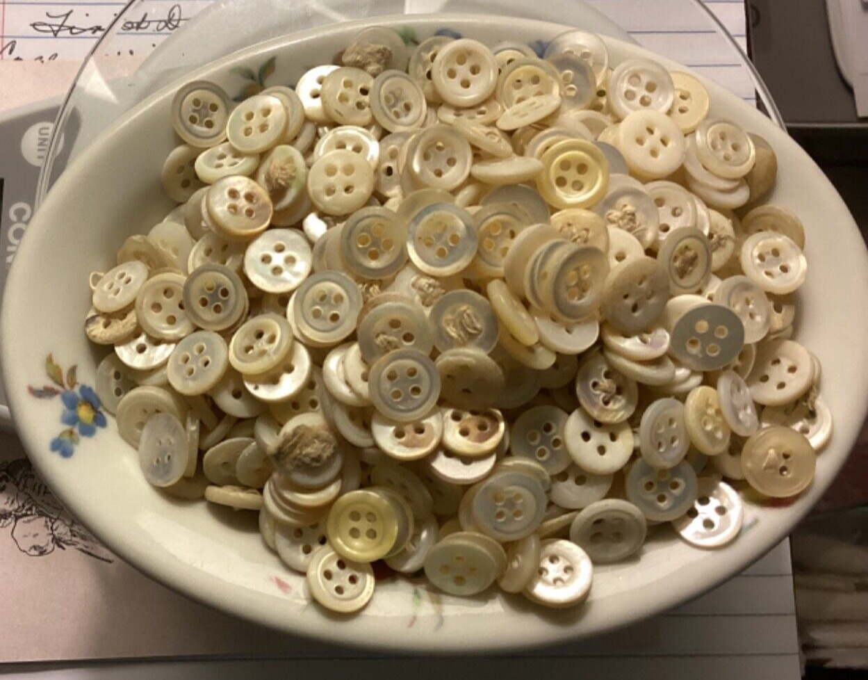 150 Antique/Vintage Mother of Pearl Buttons 4-hole Sew Thru White/Off White LOT
